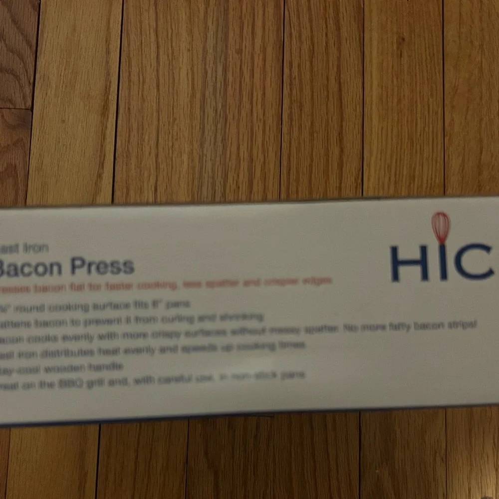 New-Never Used - Cast Iron Round -Bacon Press. Whimsical Pig Design. - Picture 9 of 11